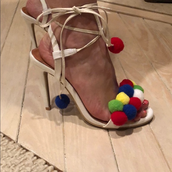 NWOT pom pom white high heel sandals - Picture 4 of 7